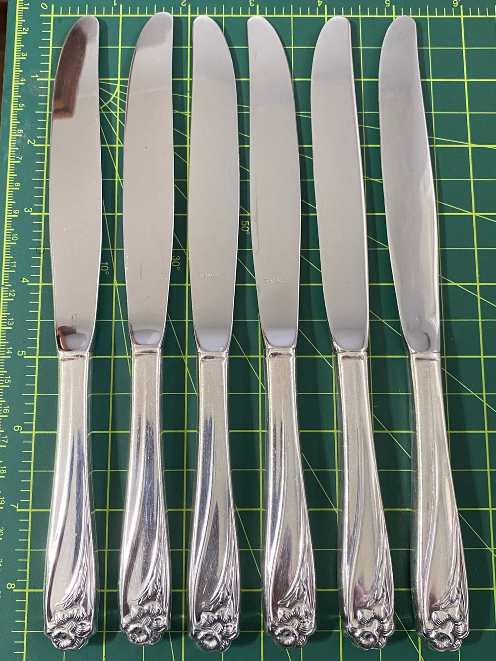 6 Vintage Silver Plated Daffodil Luncheon Knife 1847 Rogers Bros IS not Sterling